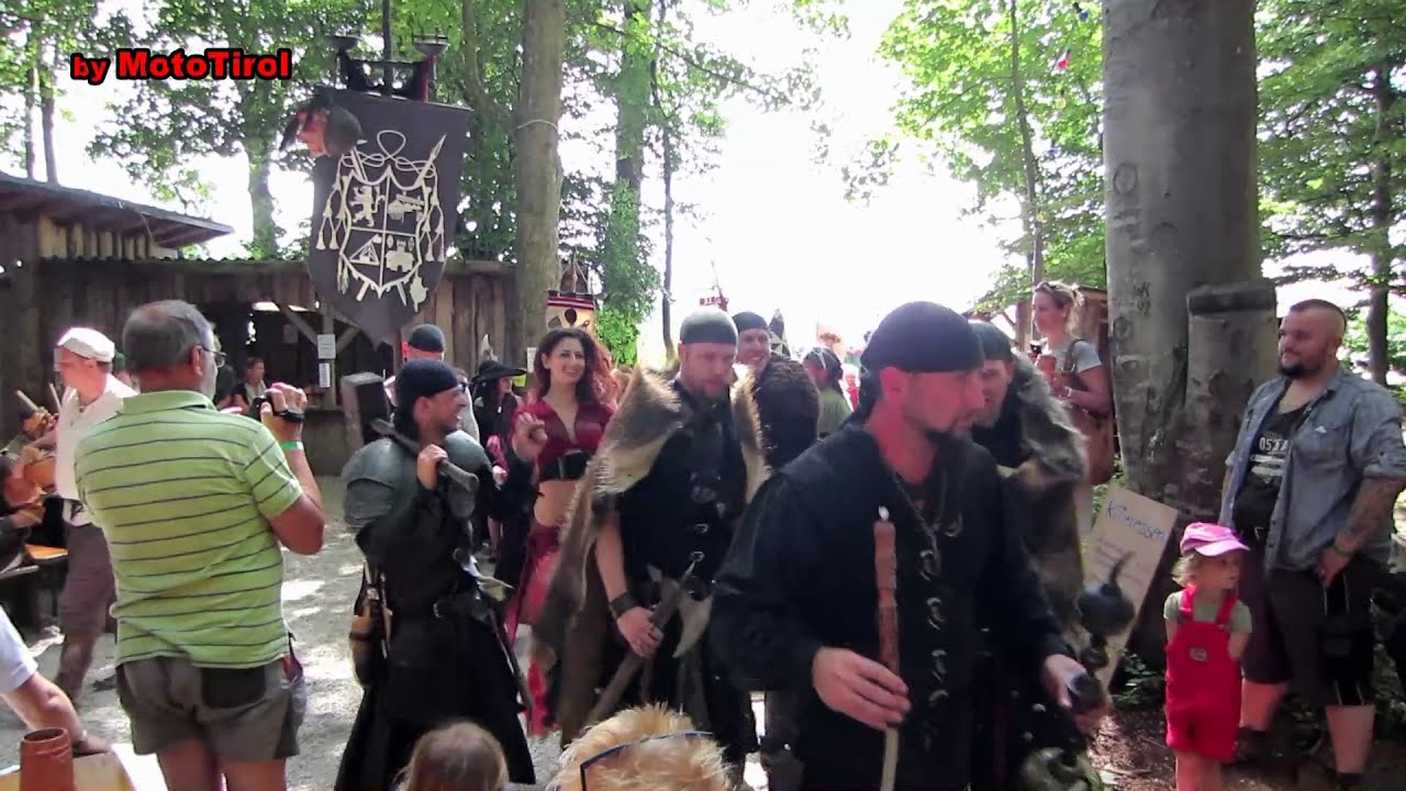 Mittelalterfest Mattsee 2015 Umzug aller Gruppen