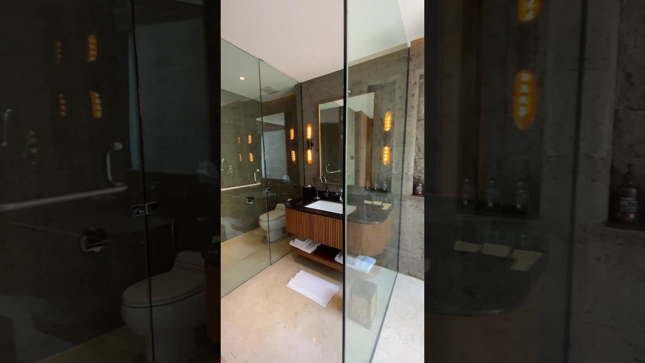 Sanctoo Suites & Villas room tour portrait