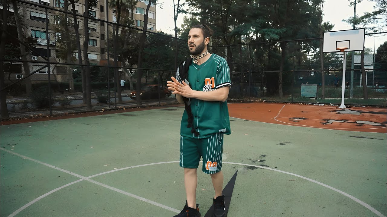 P&icirc;roz - Awaz | Official Music Video |