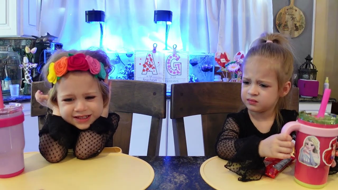 Twins try roasted edamame beans