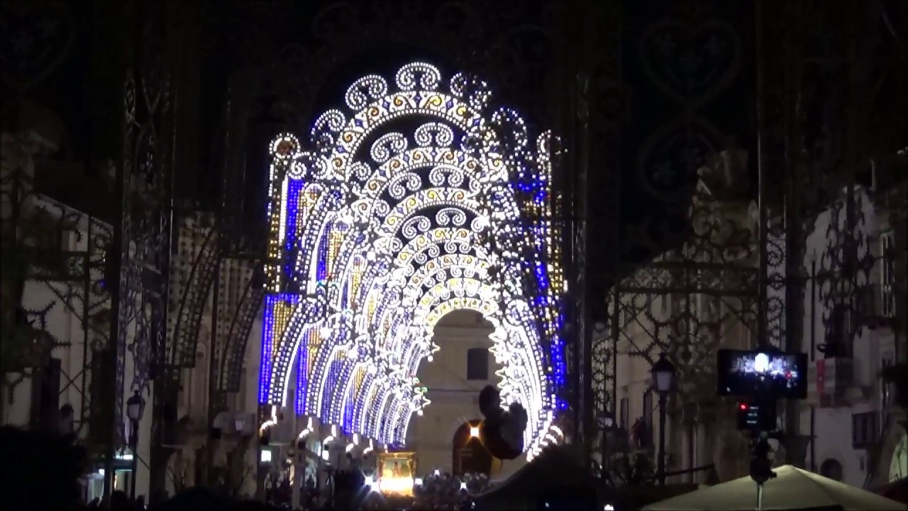 Adelfia, 9 Novembre 2017| Accensione illuminazione e Processione del Quadro| San Trifone 2017|