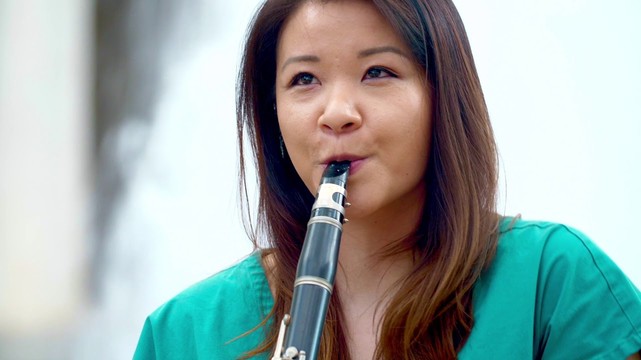 Frontline Healthcare Worker Erika Chen Performs “Amazing Grace” at Lincoln Center