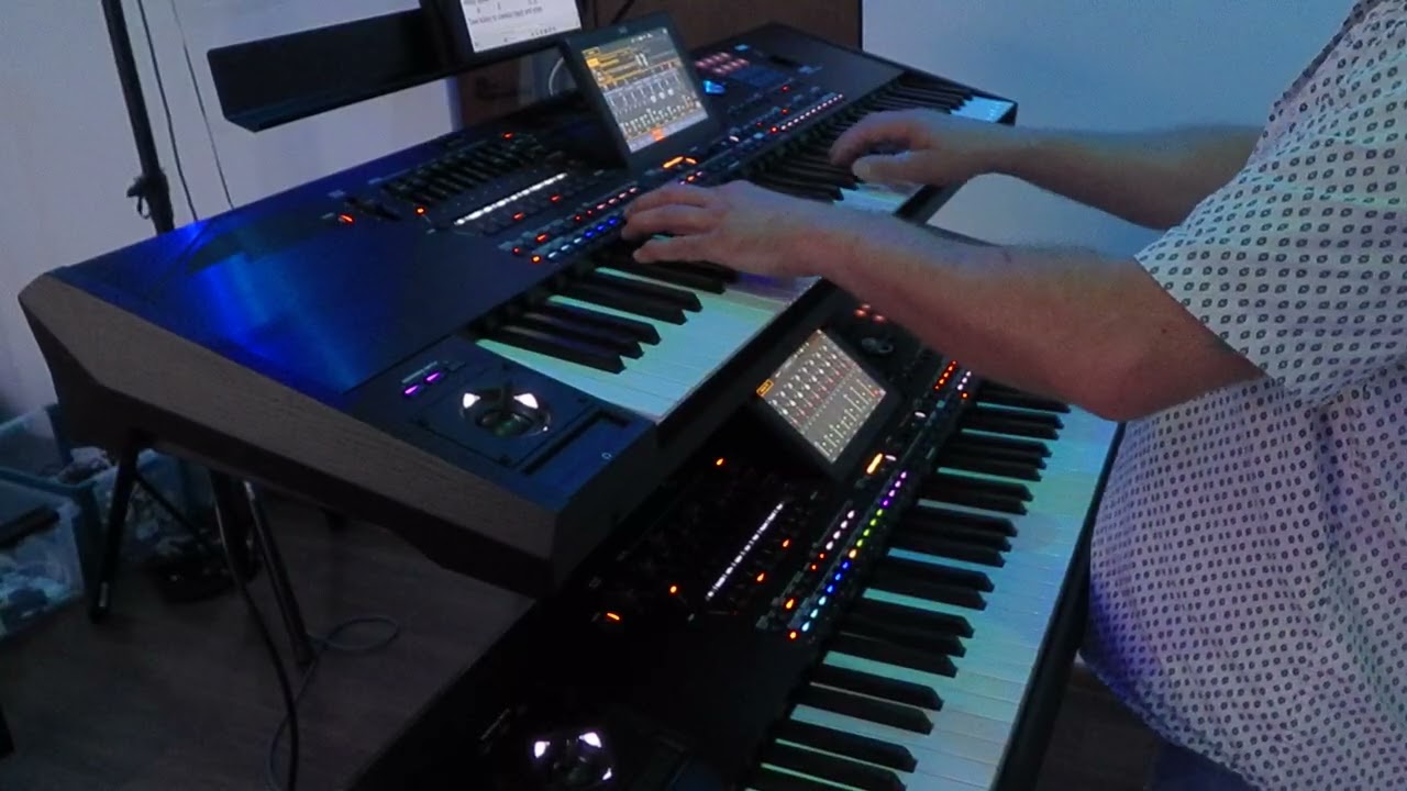 Korg Pa5x style--Black & White (Style from PaMusicSoft.com)