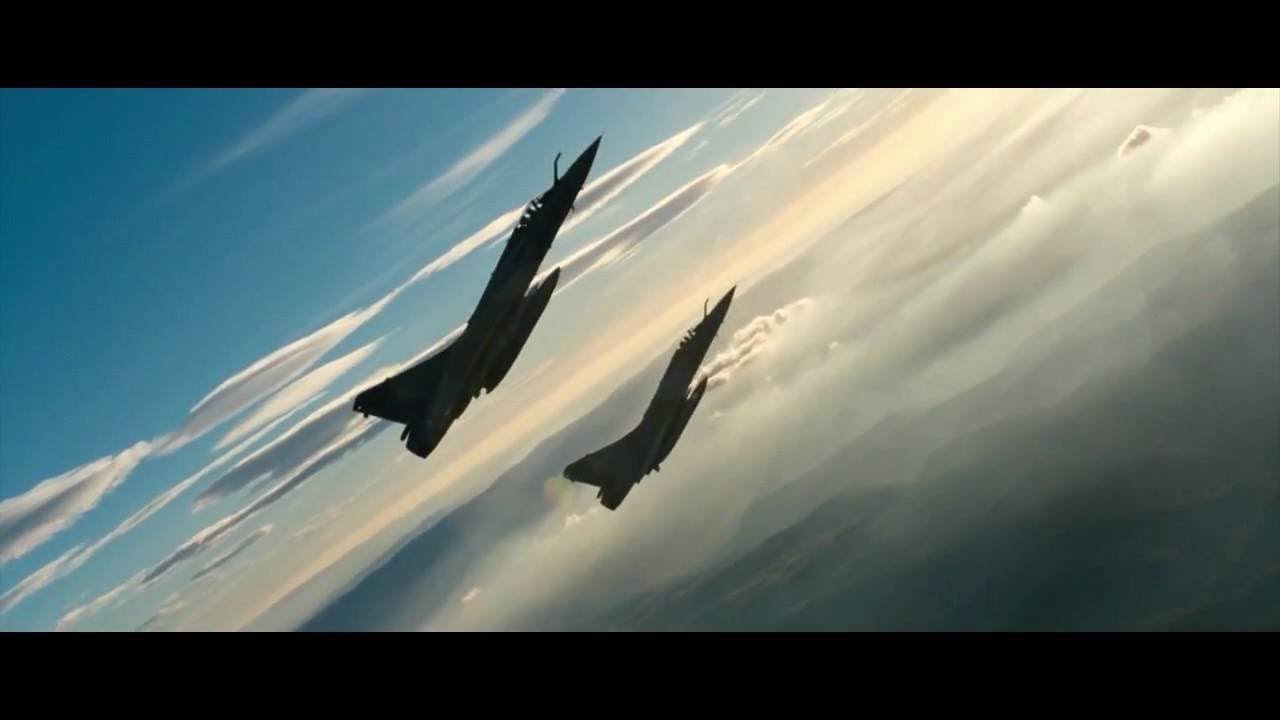 DCS WORLD - Nouveaux Nuages - M2000 - traversée de couche au soleil levant. Bombardement de piste