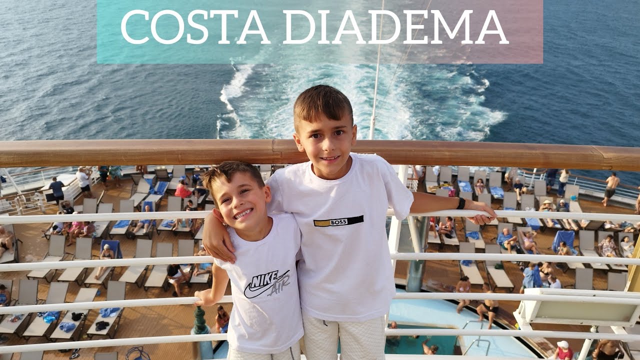 Viajamos no CRUZEIRO COSTA DIADEMA - Itajaí, Montevideo, Buenos Aires e Santos