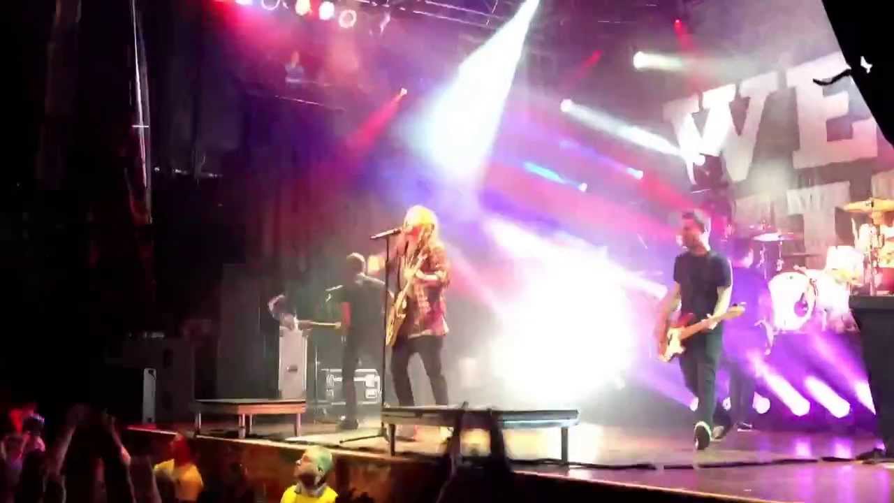 We The Kings - Check Yes Juliet - LIVE at the House of Blues Orlando 8/30/13.