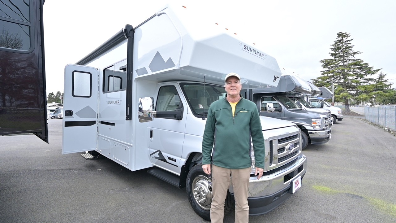 The RV Corral 2027 Winnebago Sunflyer 26FE Stock # NC-935