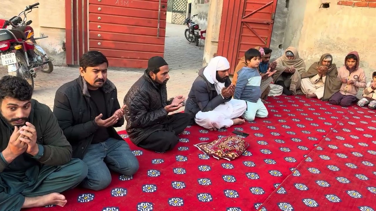 Mahana Khatmy Pak Hazrat Makhdoom sultan Mir Syed Ashraf Jahangir Samnani 