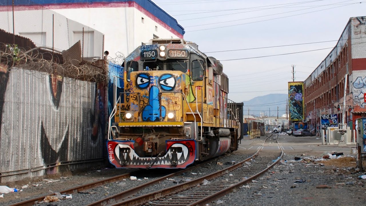 Union Pacific's J Yard Switcher YJY68 on the LA Times Lead, Downtown Los Angeles 12/11/2024