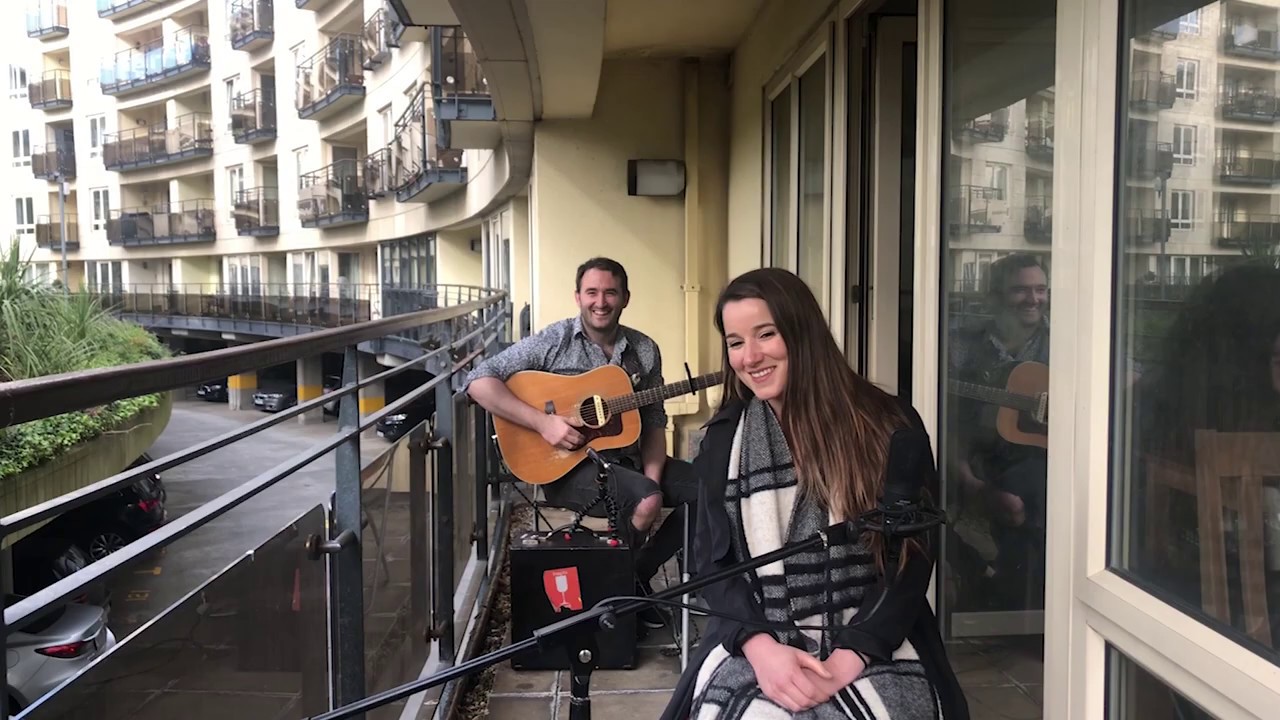 Theme Night #26 - Seóithin Seo-Hó (Niamh and Sean Farrell)