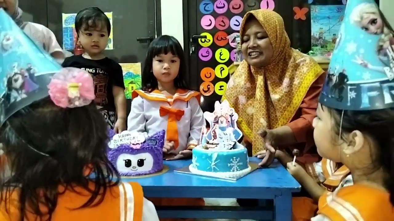 Ulang Tahun Teteh Jasmine yang ke 4 THN.( TK.islam Arundida Pegangsaan Dua.)