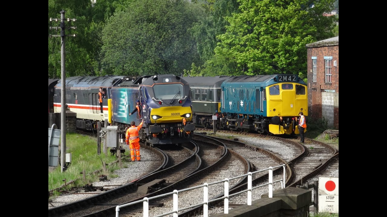Keighley & Worth Valley Railway diesel gala 2019 starring the prototype HST & DRS class 88