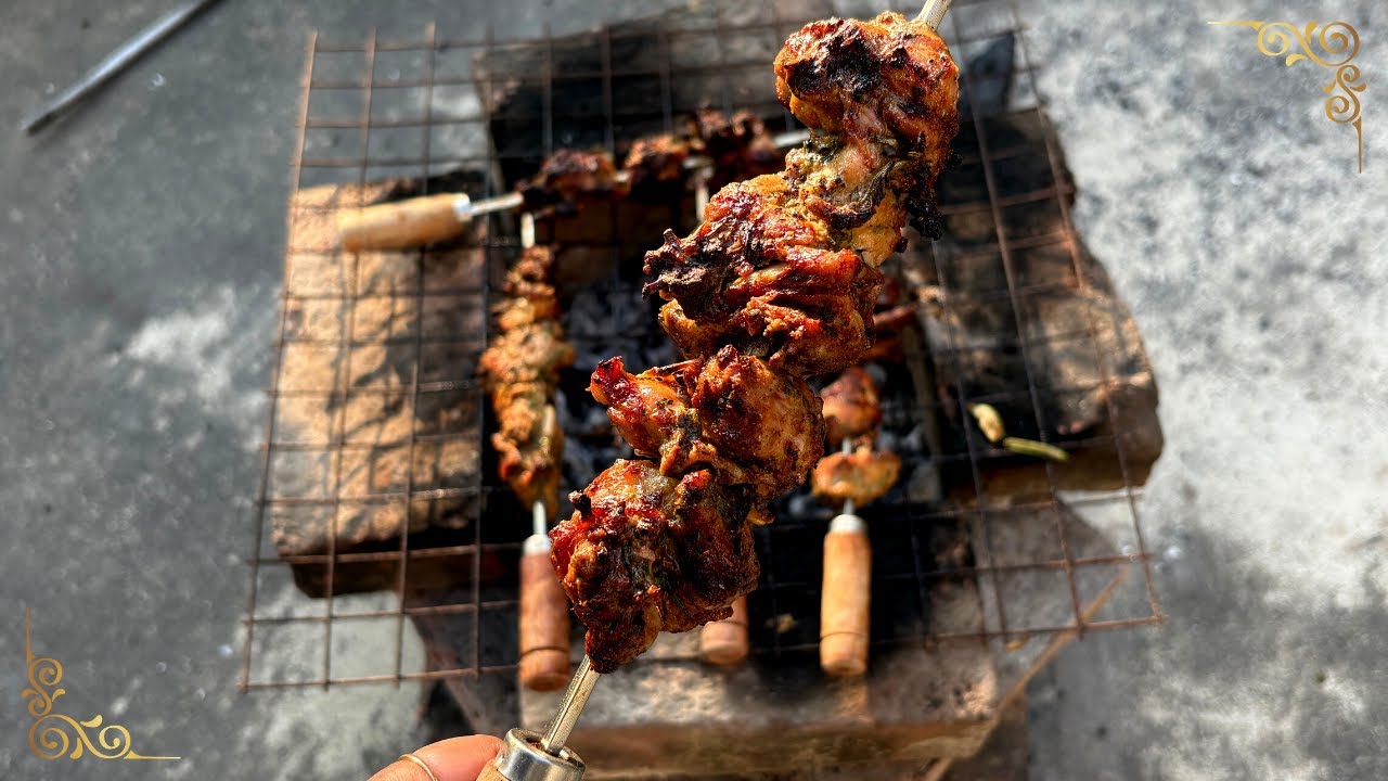 একদম ঘরোয়া পদ্ধতিতে কাঠের জ্বাল এ লোভনীয় Chicken Roast || Winter Special Chicken Roast Recipe