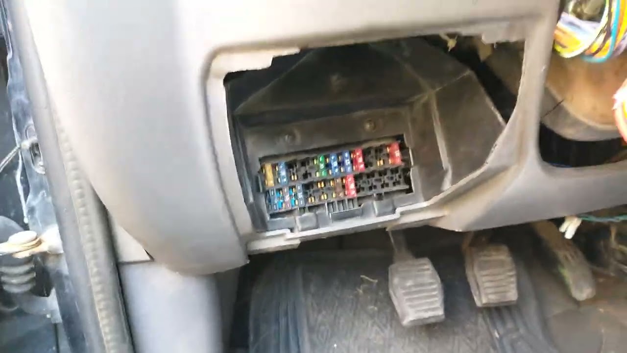 Cuando tu Ford Courier no da marcha y marcha foco del inmovilizador sin clave o codigo Peluso Tv