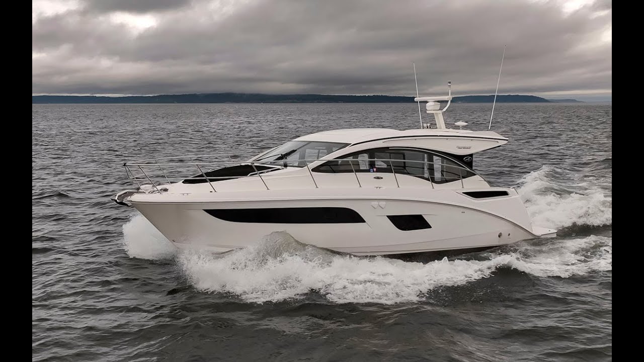2016 Sea Ray 400 Sundancer -  Offered Exclusively by Irwin Yacht Sales