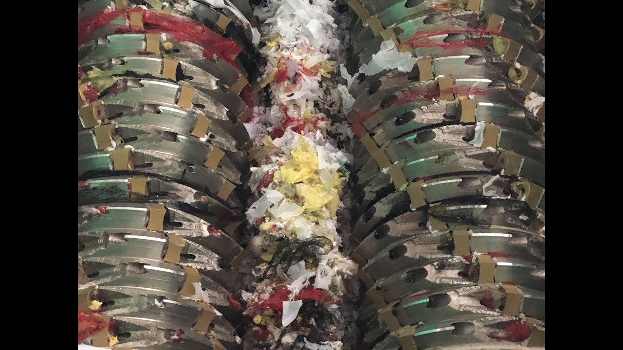 Woven bags Jumbo bags and plastic film raffia bags shredder machine