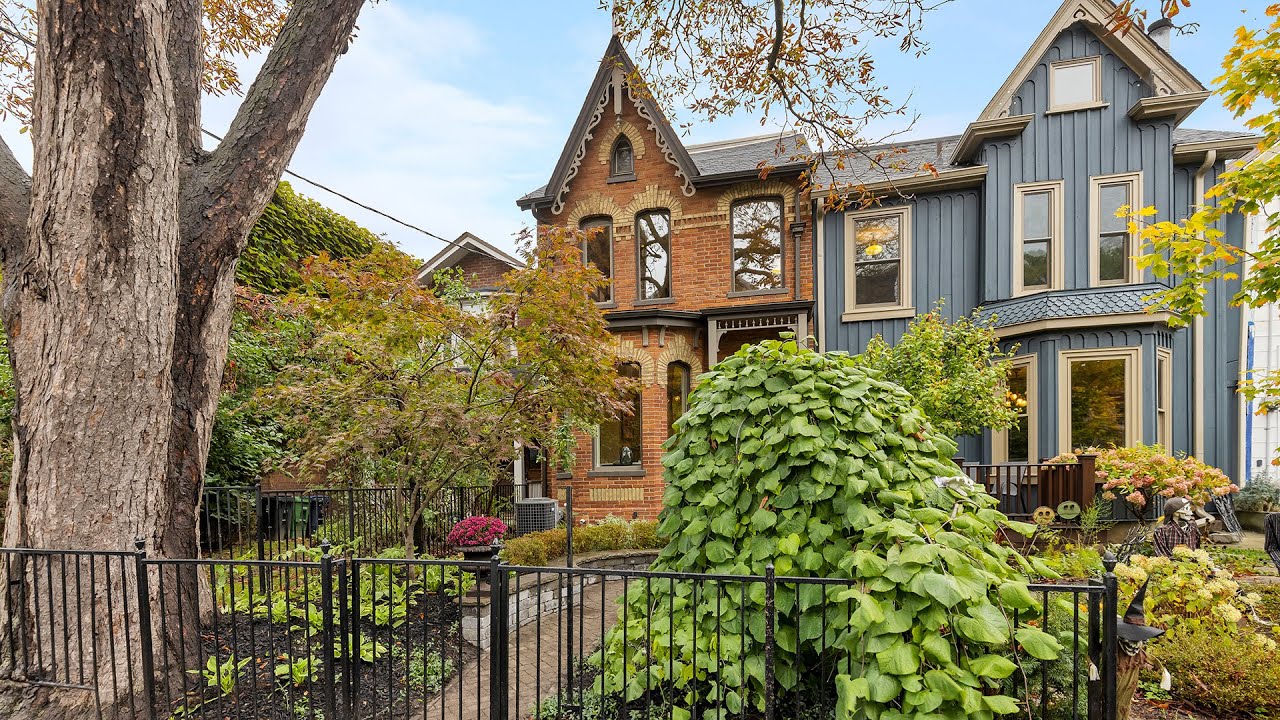 313 Sumach Street, Toronto