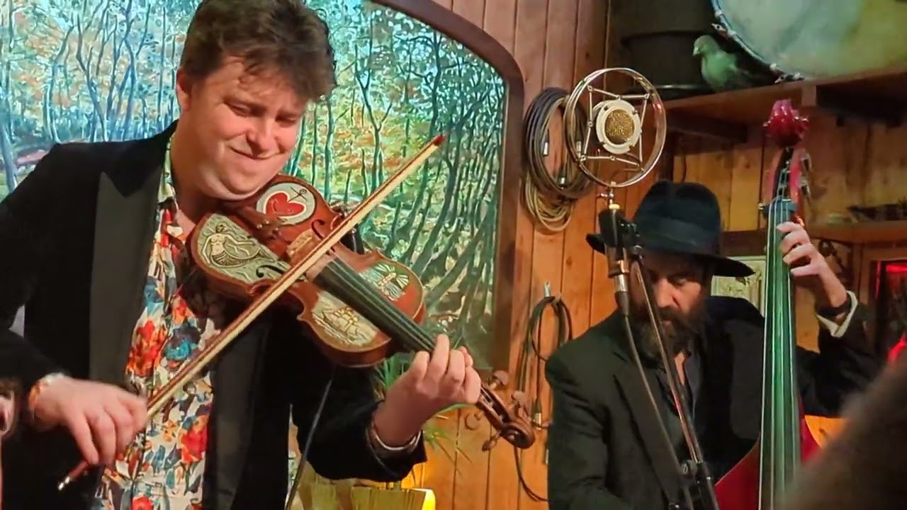 The Quivering Poets: The Wind Cries Mary LIVE! @ Cafe 9, 13.12.25