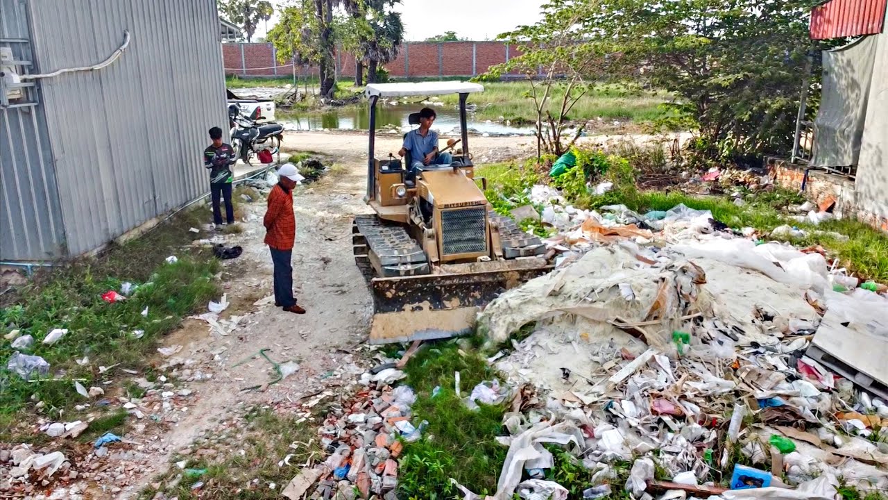Wonderful New Landfill Project! Using Bulldozer D20P Pushing soil with 5Ton Trucks