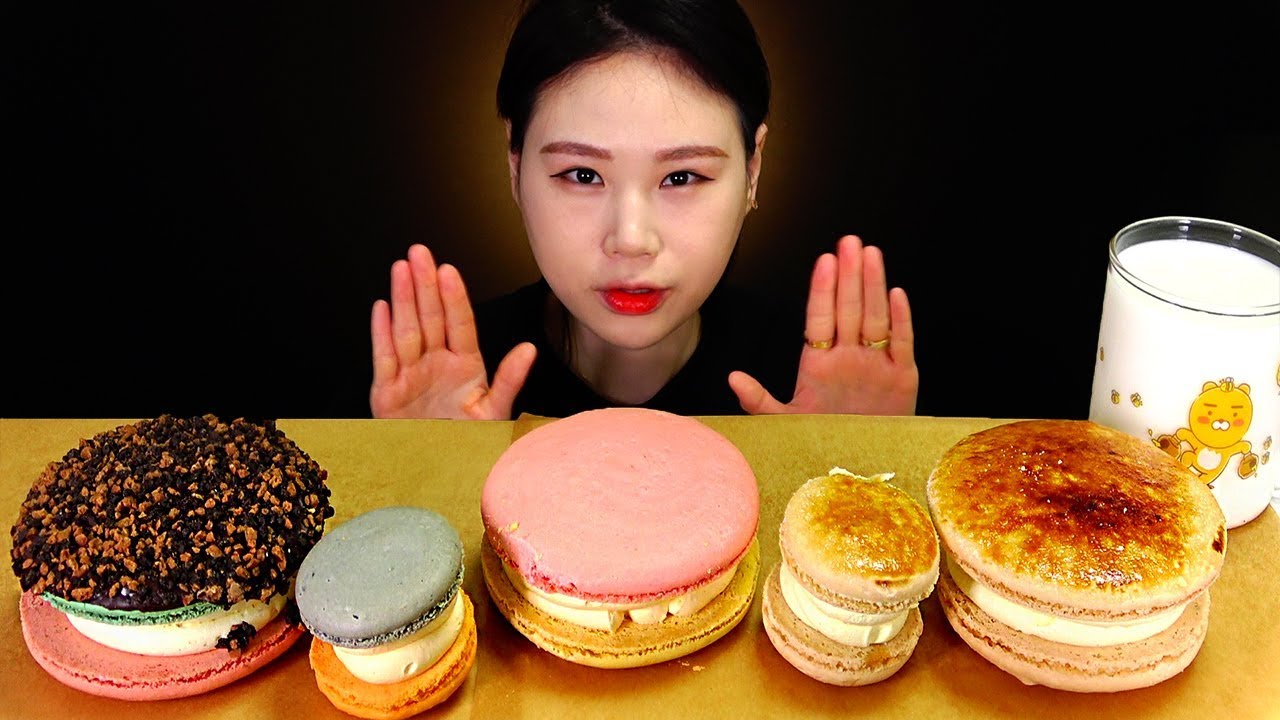 거대한 마카롱 뚱카롱 먹방 Mukbang Eating Sound