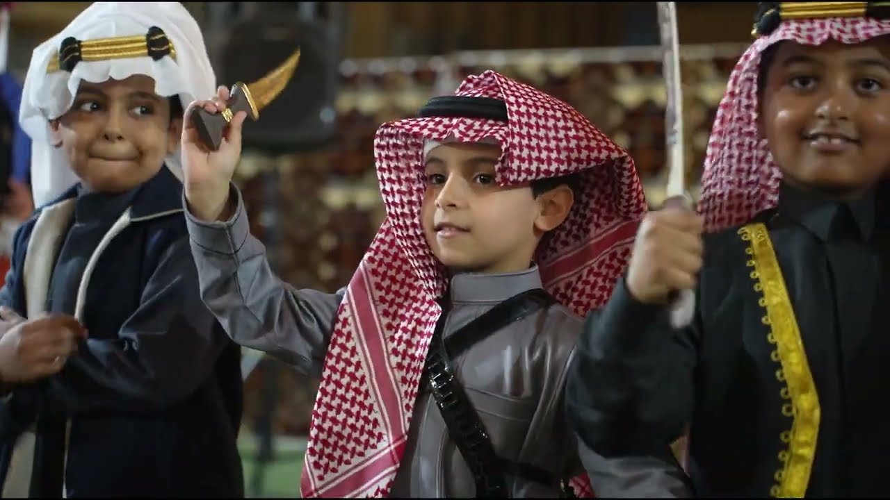 احتفاء منارات الدمام بيوم التأسيس