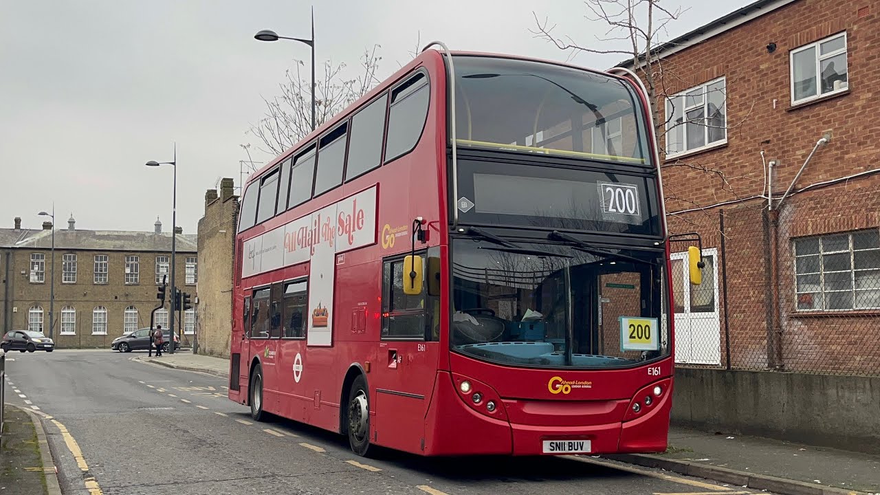 FRV. Go Ahead London Route 200. Raynes Park - Mitcham. Enviro400 E161 (SN11 BUV)