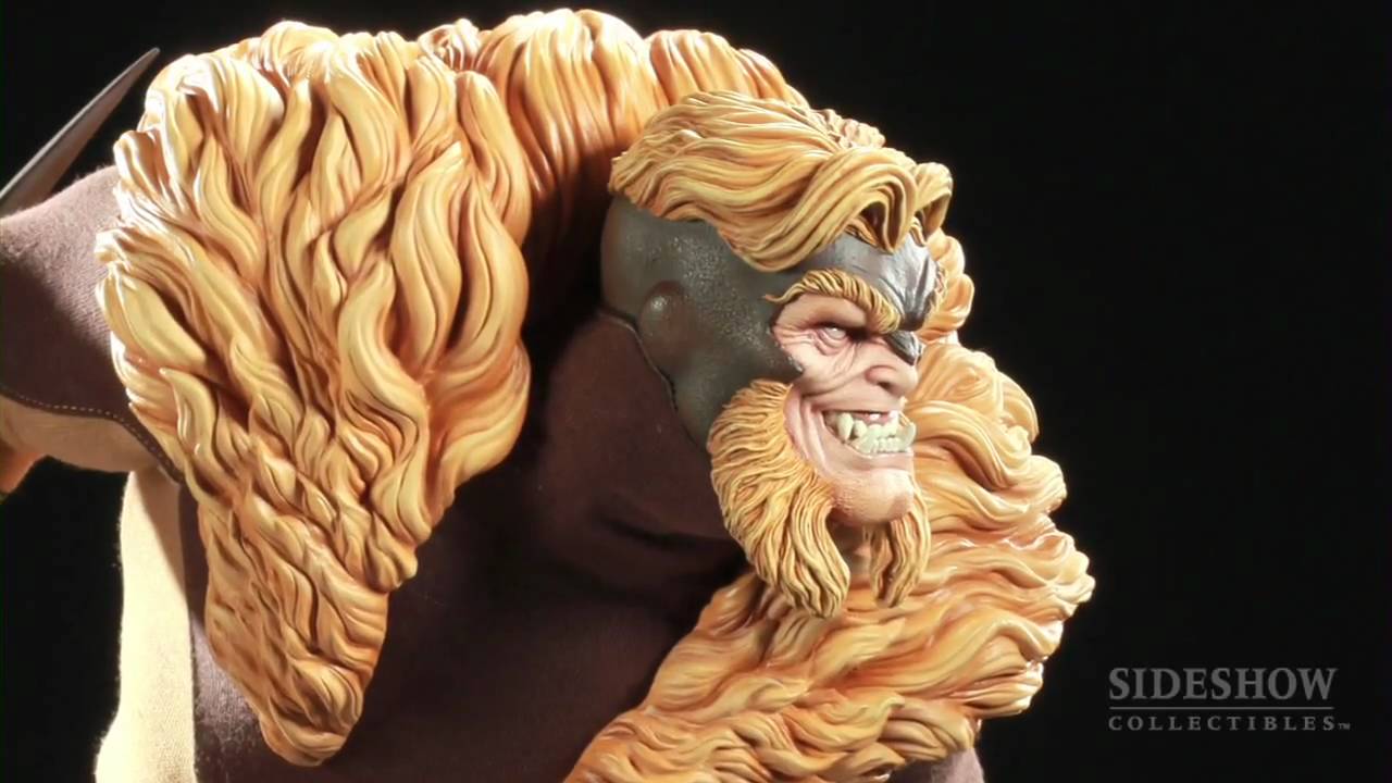 Backstage Pass: Sabretooth Premium Format Figure