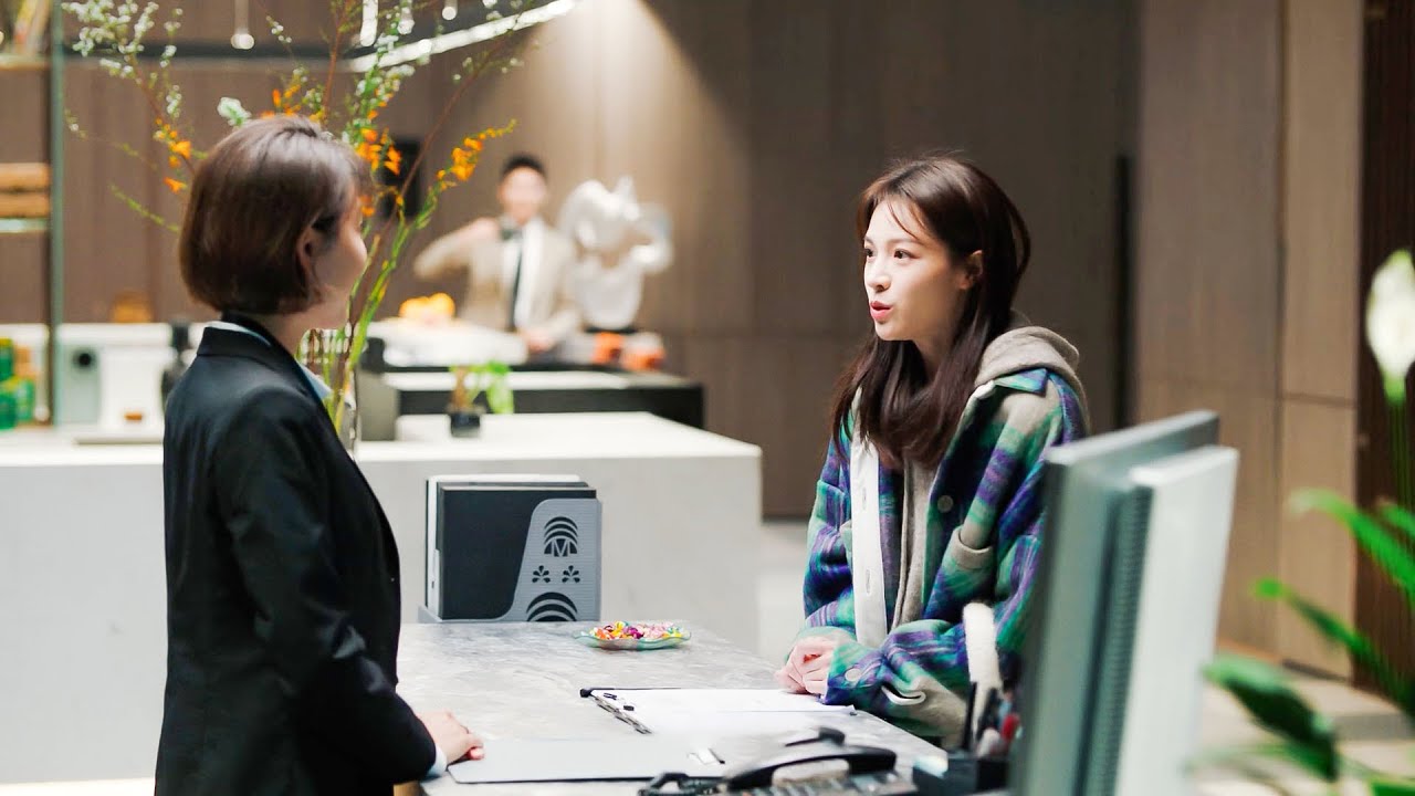 Receptionist blocks poor girl, but she’s the CEO’s fiancée—everyone’s left speechless