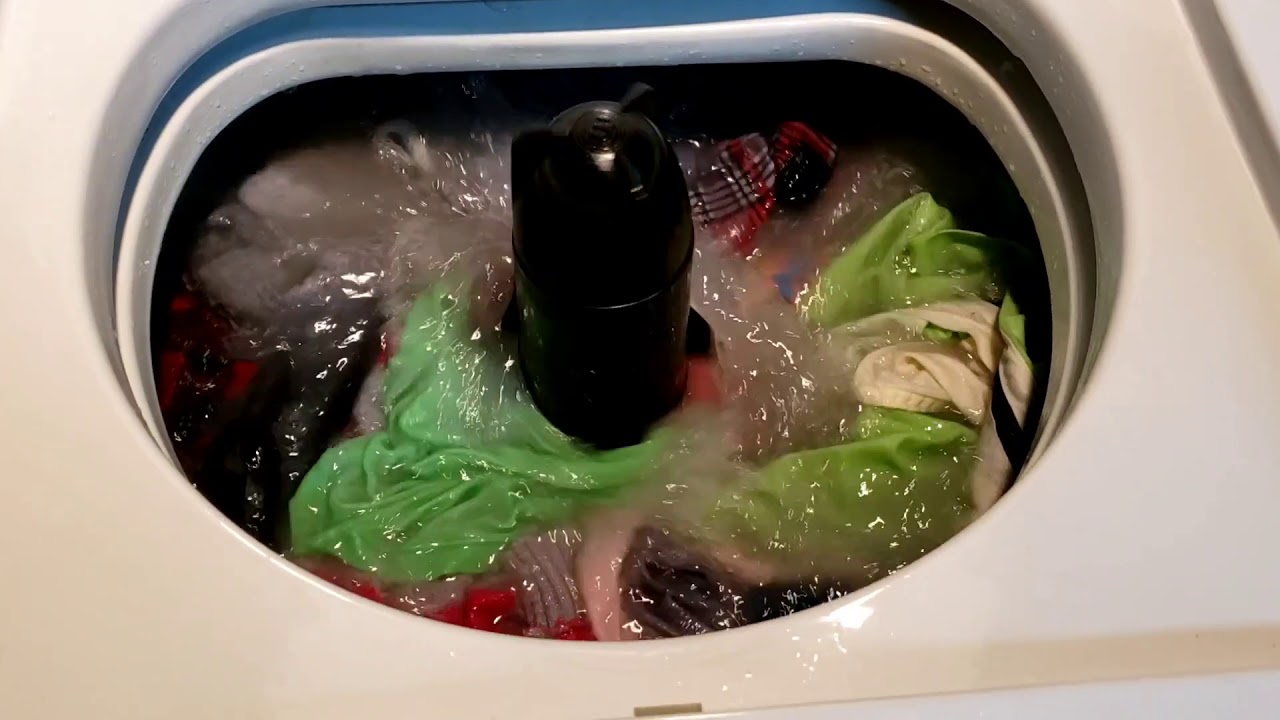 Full Cycle- 1954 Whirlpool Imperial Automatic Washer 154583 washing clothes