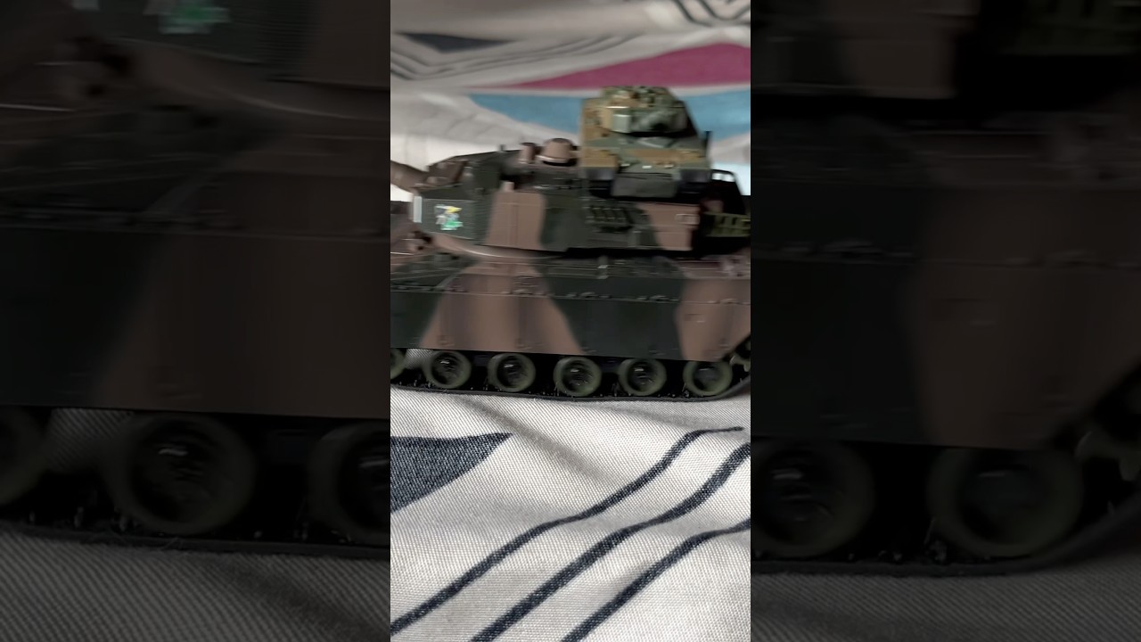 Kyosho Egg R/C x Tomica piggy back tank #kyoshorc #kyosho #kyoshoegg #tomica  #type90