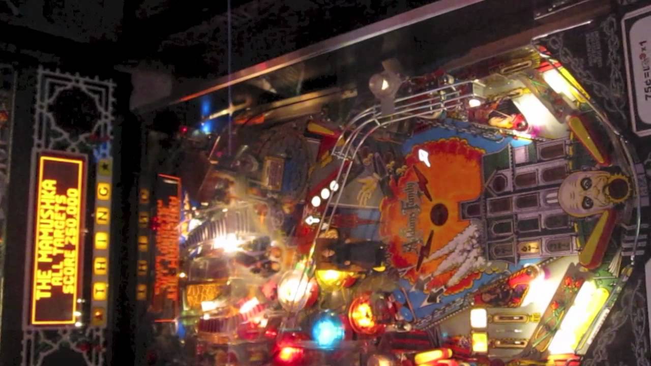 The Addams Family Pinball Review - Adams - Bally/Williams - 1992 - John's Arcade on the road!