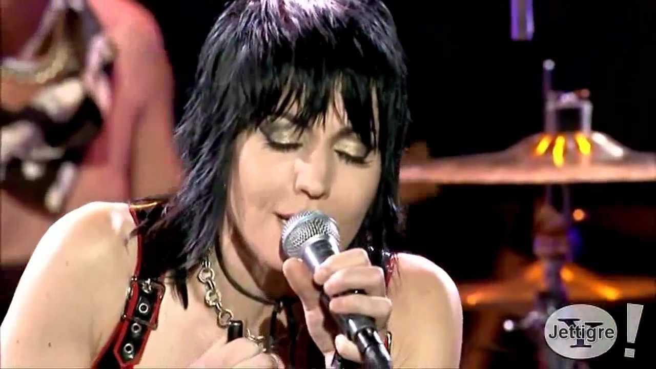 Joan Jett - Crimson & Clover / I Hate Myself ( Live )