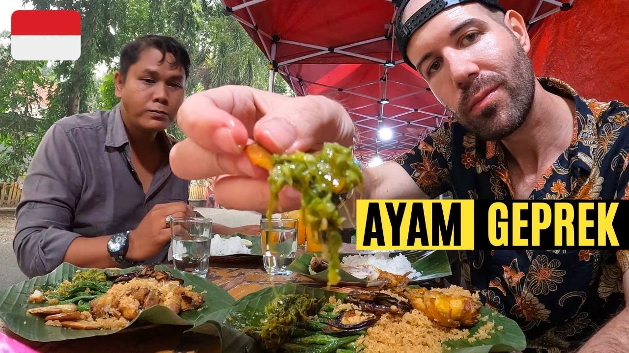 Indonesian Man Shows Me The Spiciest Chili Chicken In Town 🇮🇩