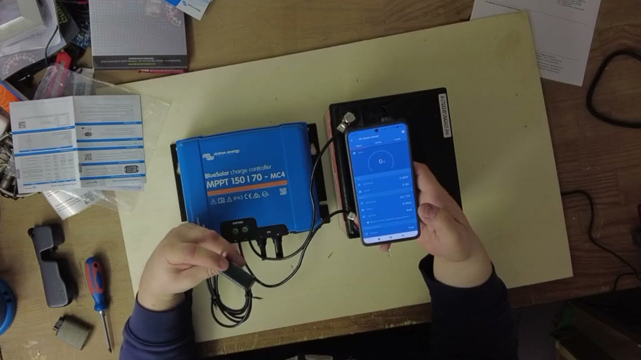 Victron Zubehör -  Anschluss des Bluetooth Adapters