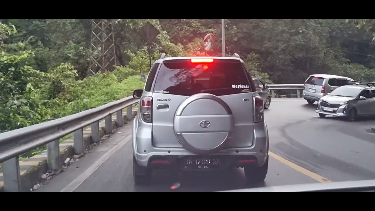JEMBATAN KEMBAR sudah hampir pulih semula semoga lancar jalur Padang Bukittinggi.