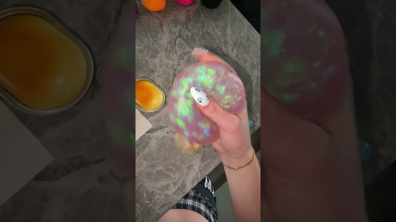 First time ever fidget trading ✌️😝💘💕😘🌸 how did I do? ##foryou##fidgettrading