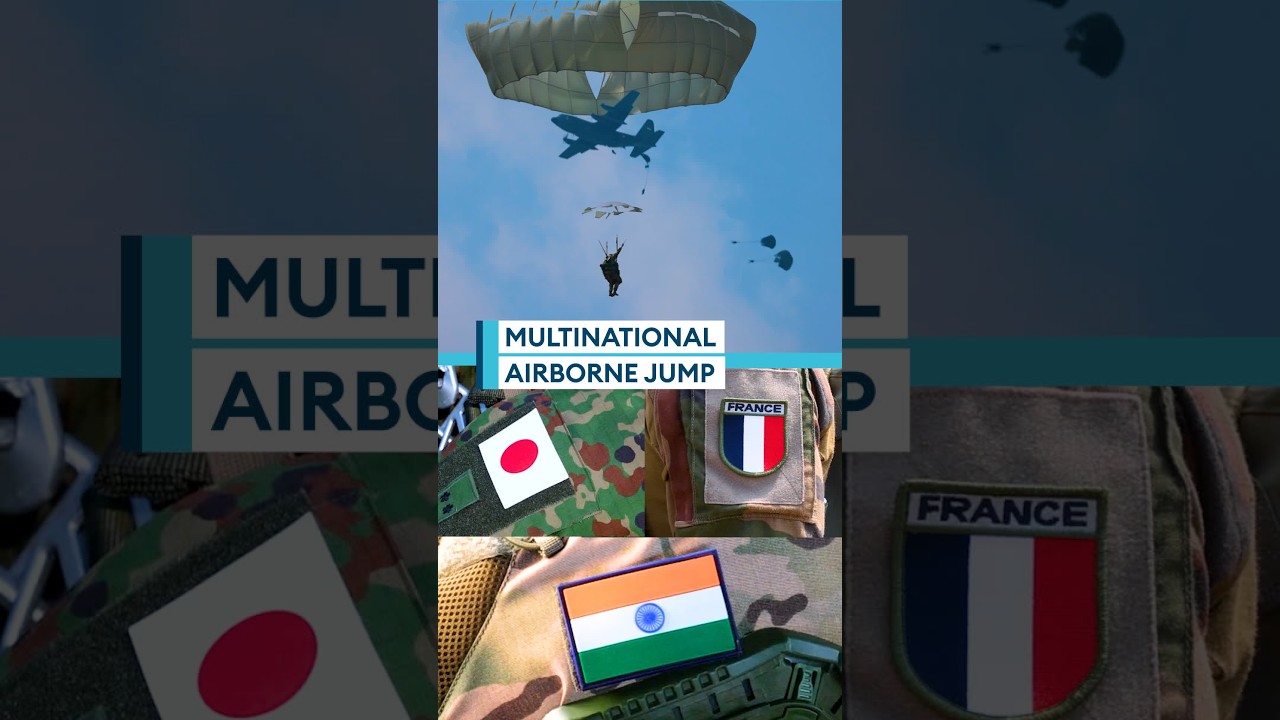 Soldiers rain from the sky in airborne jump🪂