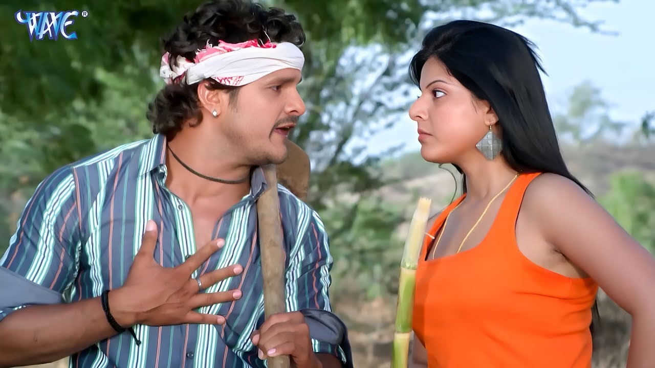 खेसारी लाल अपनी वीबी से करवाया खेत में काम   Kache Dhaage Comedy All Scene
