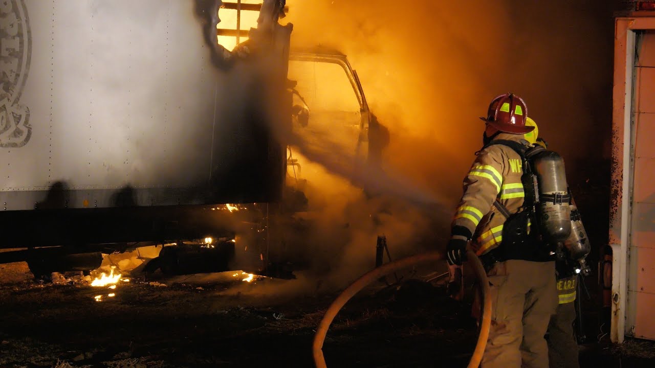 PRE-ARRIVAL:  Box truck burns in Whitehall, PA  03/11/18