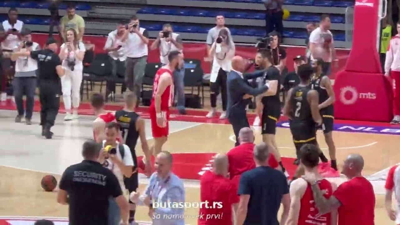 LUDA ZAVRŠNICA: Promašaj Pantera i nesportski potez Kalinića (Crvena zvezda - Partizan)