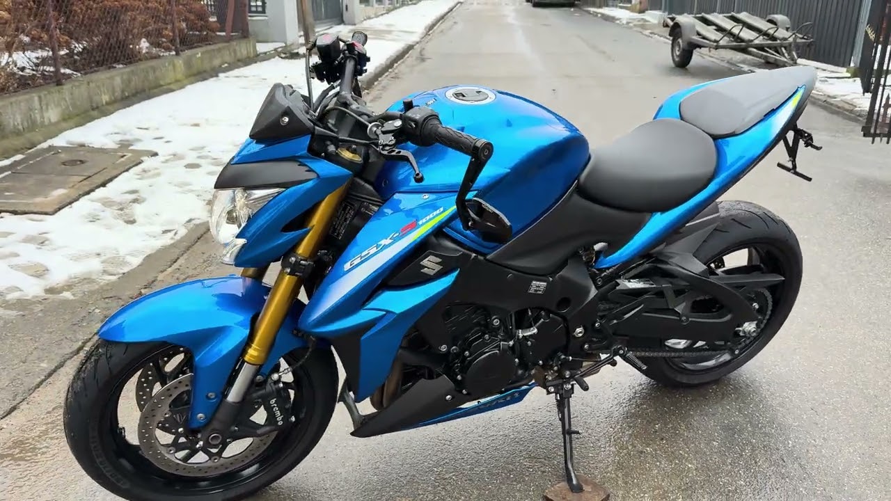Suzuki GSXS1000