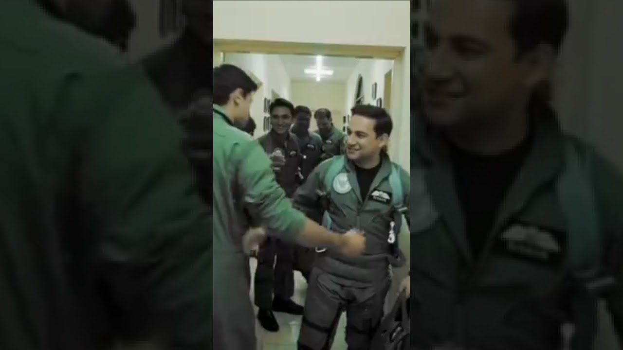 ya ha hamari sar zamin ka muhafiz pak Army Air Force