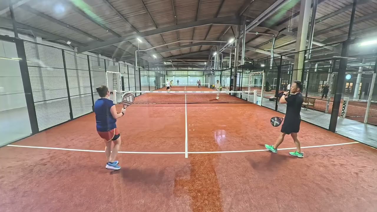 Gareth/Linzi Vs Dan/Gio, Granny Match