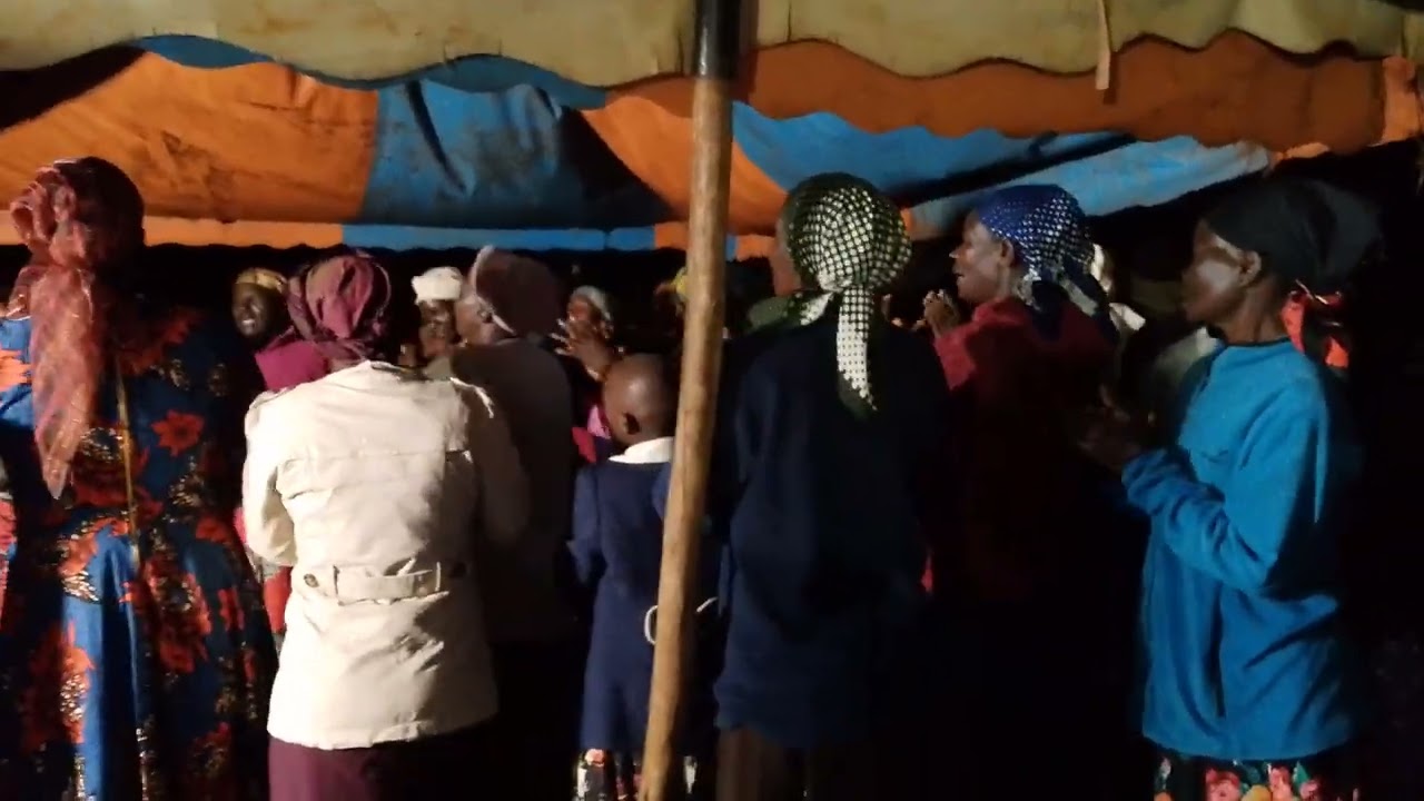 INJILI TEKO NYASAYE.