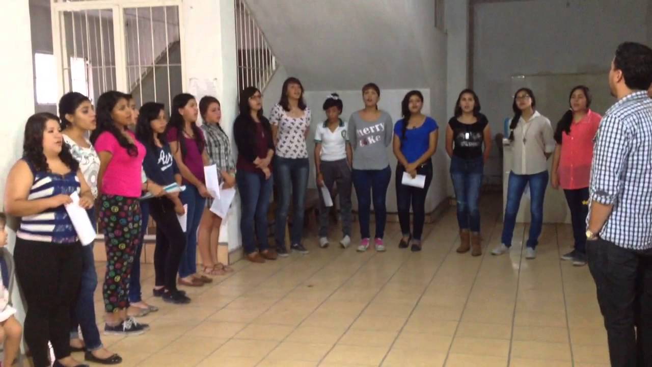 Den al Señor sus alabanzas - Coro Jesus de Nazareth