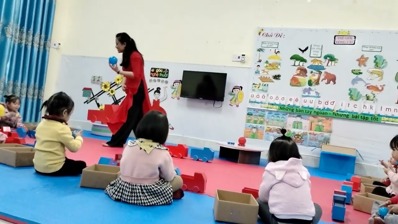 Nhận biết phân biệt màu đỏ - màu xanh