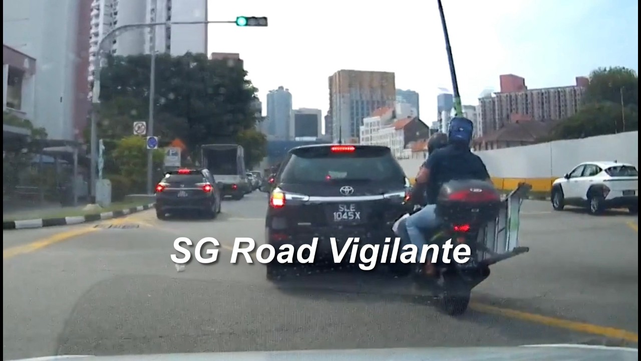 29mar2026 accident btw phv #SLE1045X  toyota wish & #FBS4155L motorcyclist carry pillion and ladder
