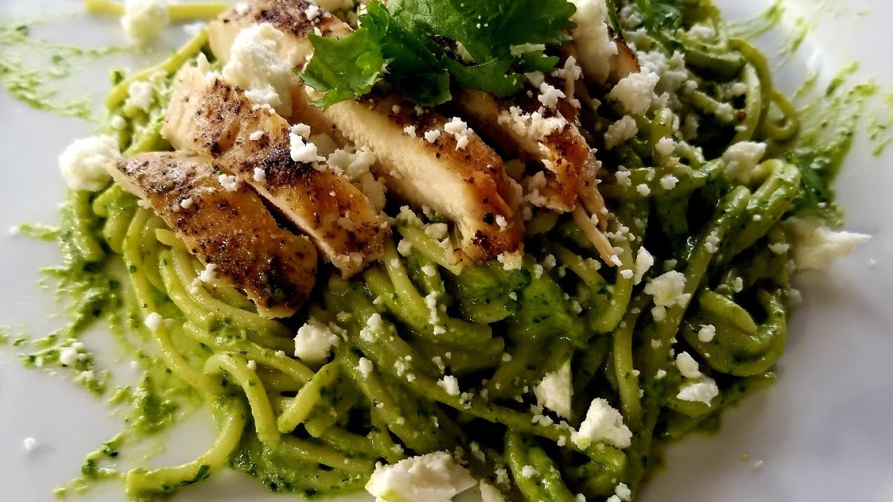 CREAMY GREEN SPAGHETTI in a POBLANO AND CILANTRO SAUCE TOPPED WITH GRILLED CHICKEN