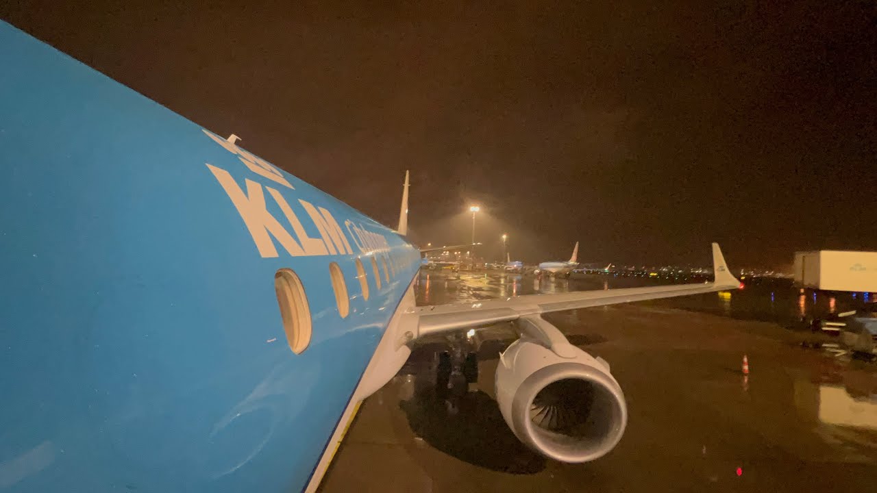 Review: KLM Economy Comfort | Embraer 190 | Amsterdam - Dublin | KL933 🛫 🇳🇱🇮🇪📍