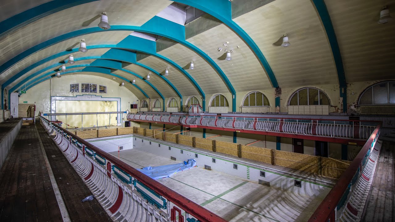 Exploring Doncaster's Abandoned Swimming Baths